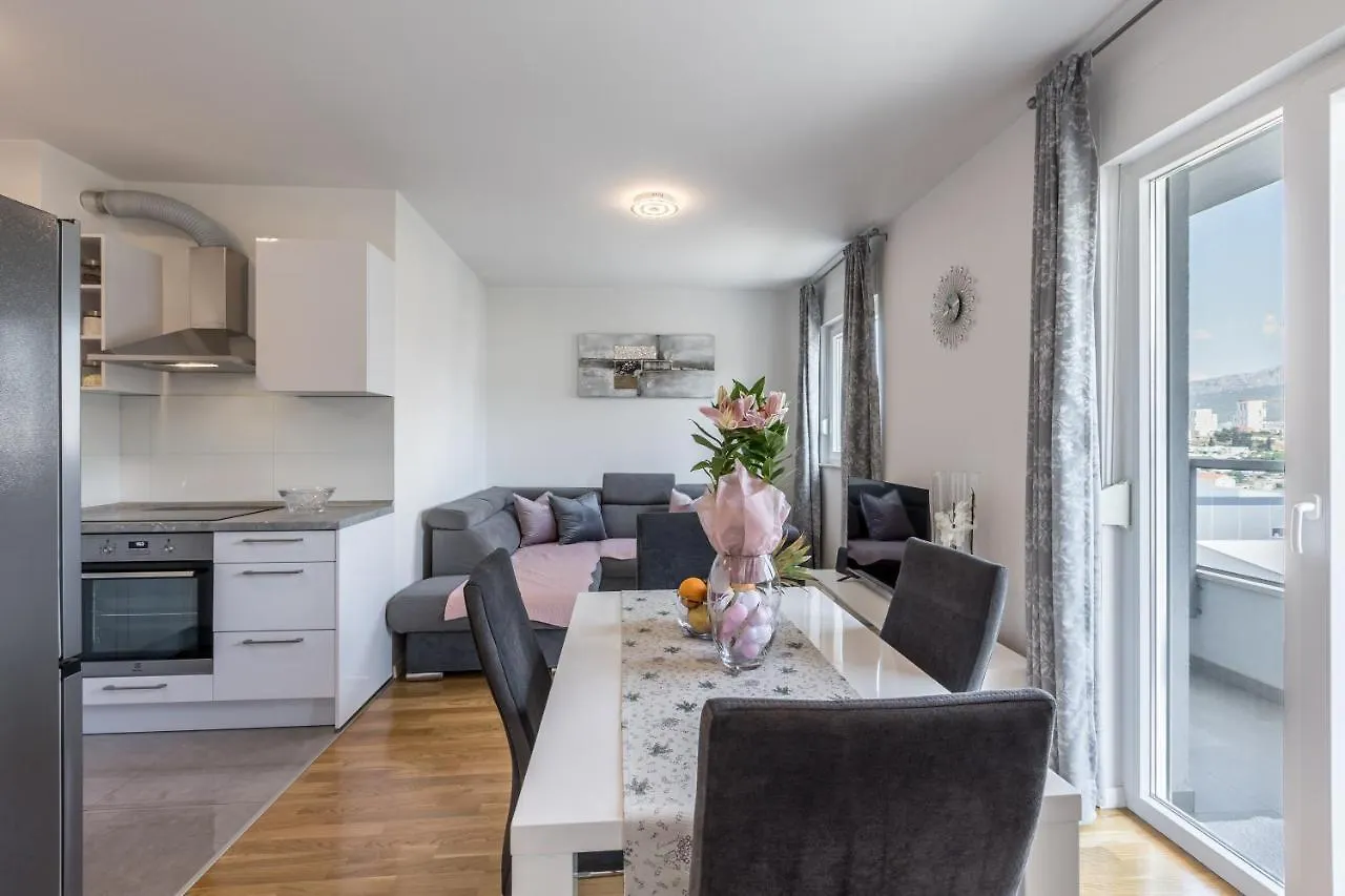Apartment Tadic contacts