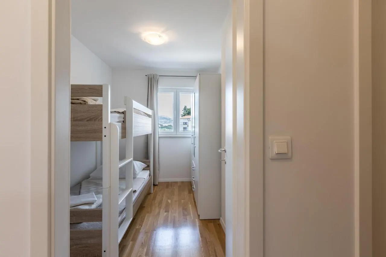 Apartment Tadic Split